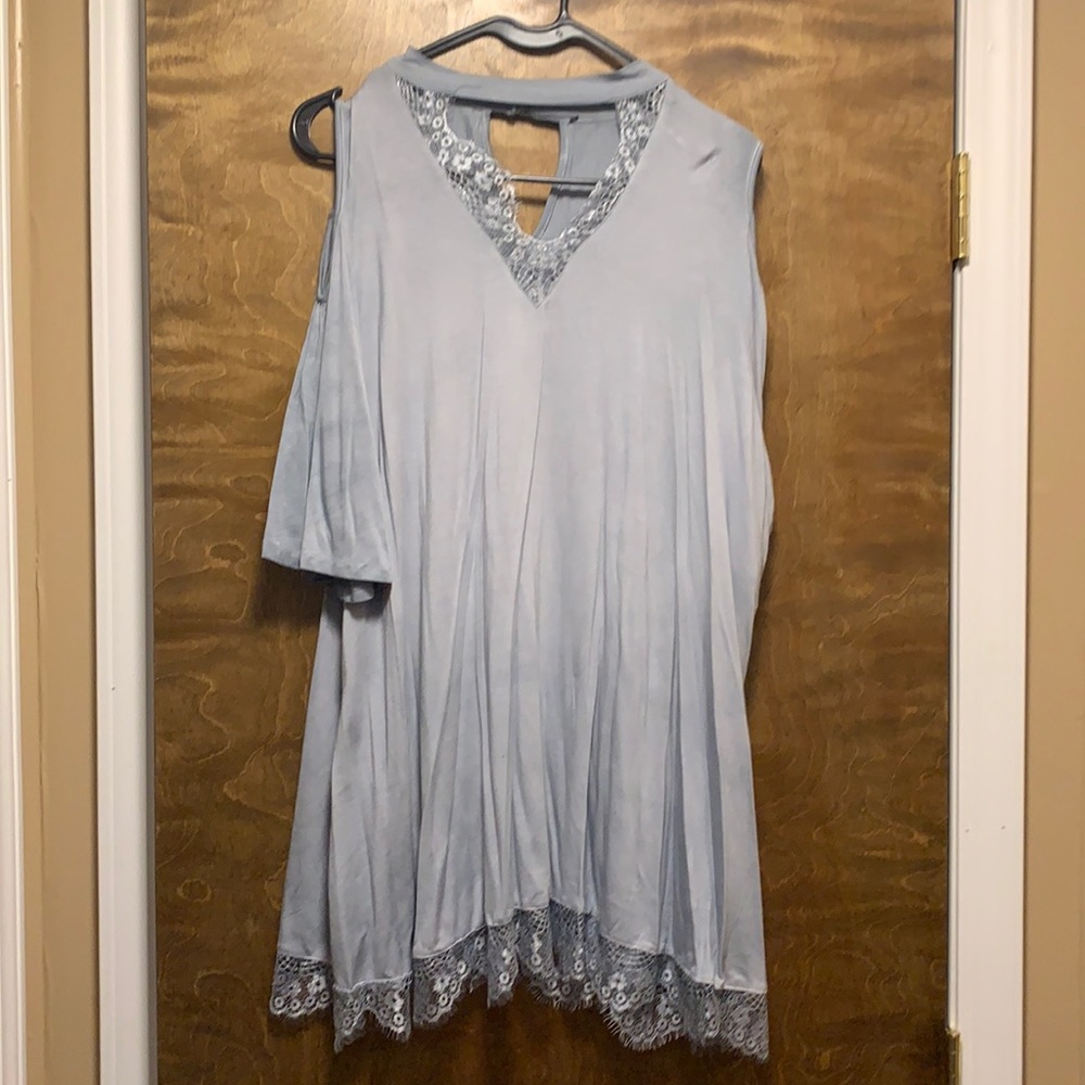 Cold shoulder top - gray/blue